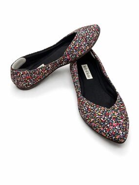 Kelly & Katie Women’s Flats Size 7.5 Multicolor Floral Pointed Toe Slip On Shoes